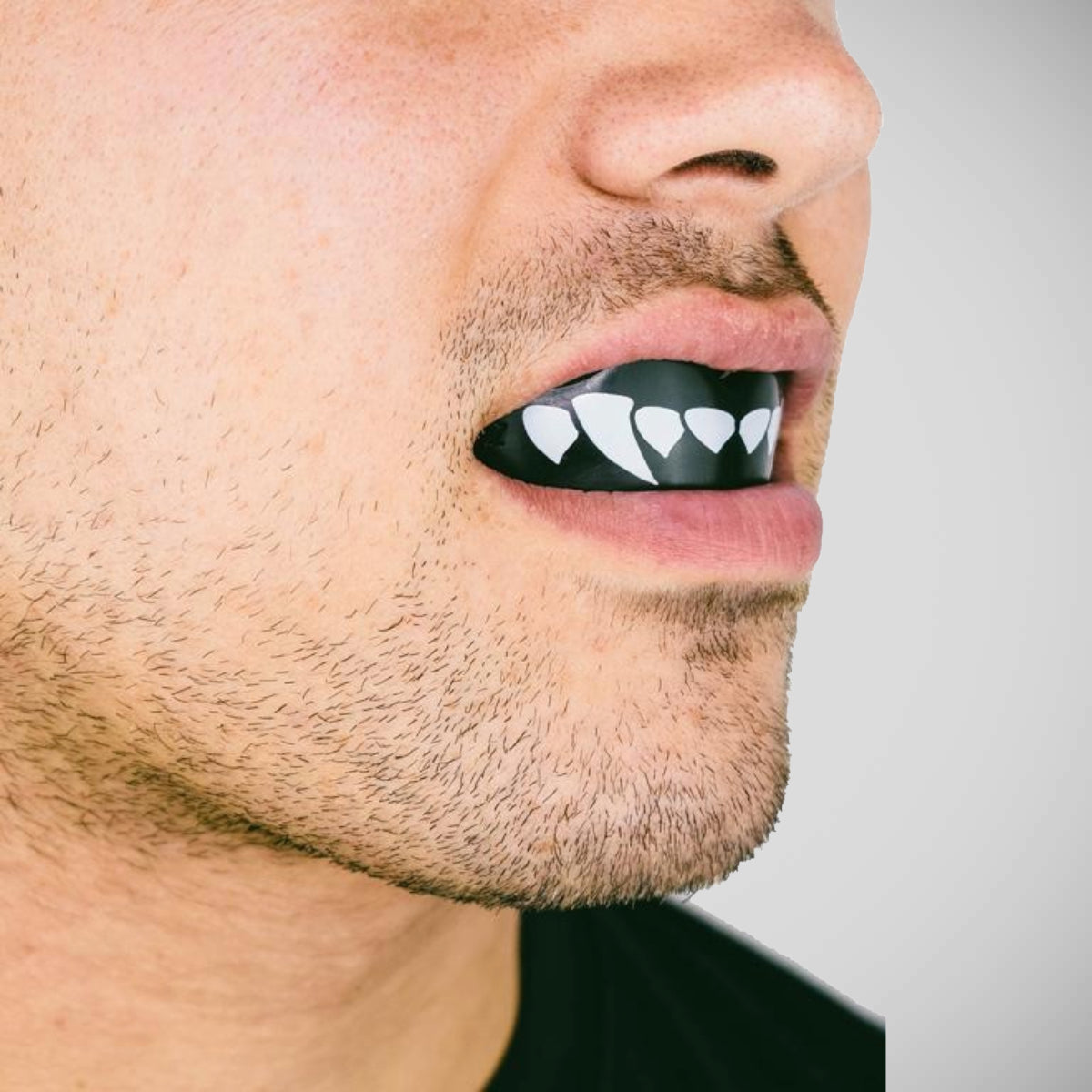 Black/White SafeJawz Extro Fangz Mouth Guard