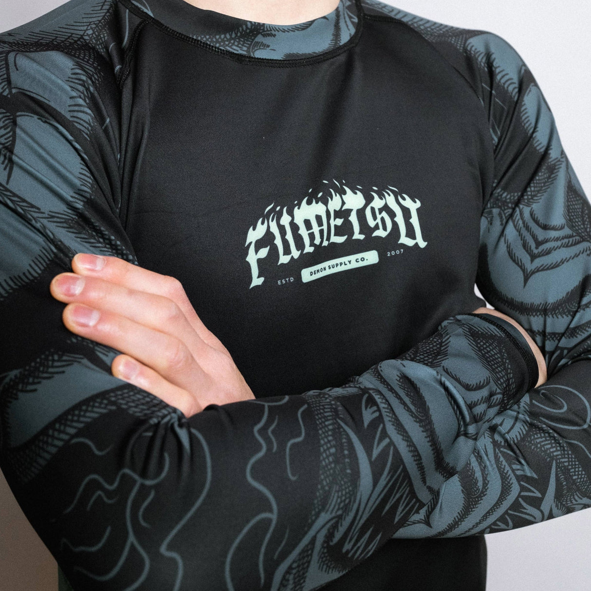 Fumetsu Oni Long Sleeve Rash Guard Black/Blue/Mint