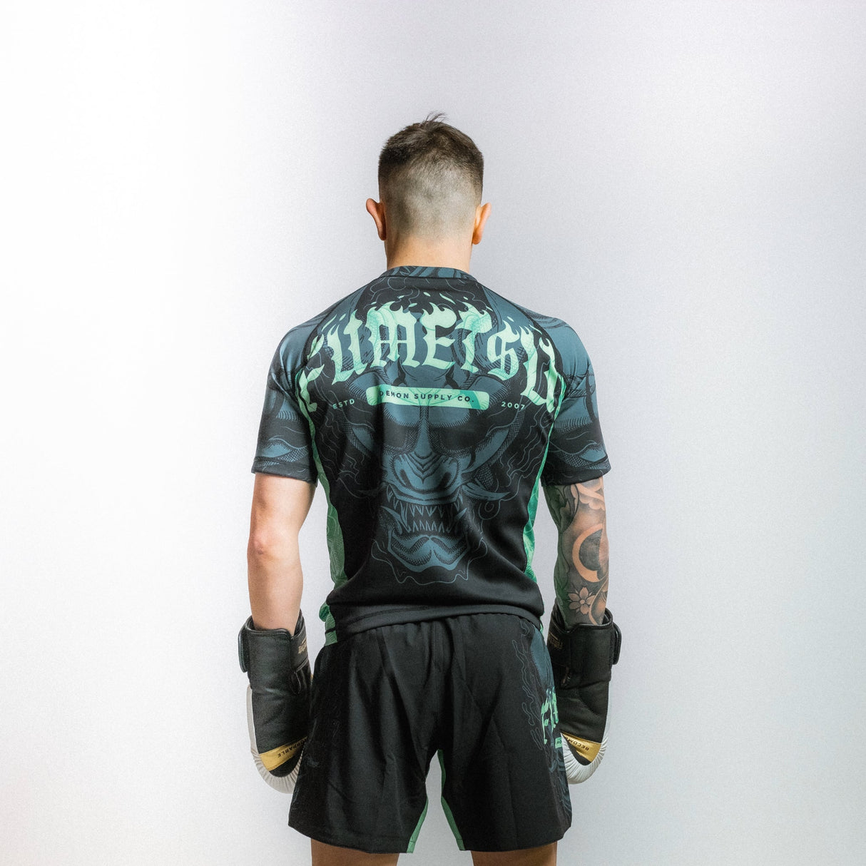 Fumetsu Oni Short Sleeve Rash Guard Black/Blue/Mint