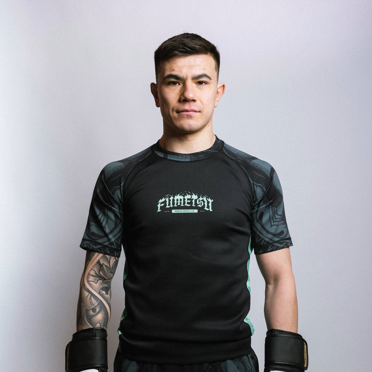 Fumetsu Oni Short Sleeve Rash Guard Black/Blue/Mint