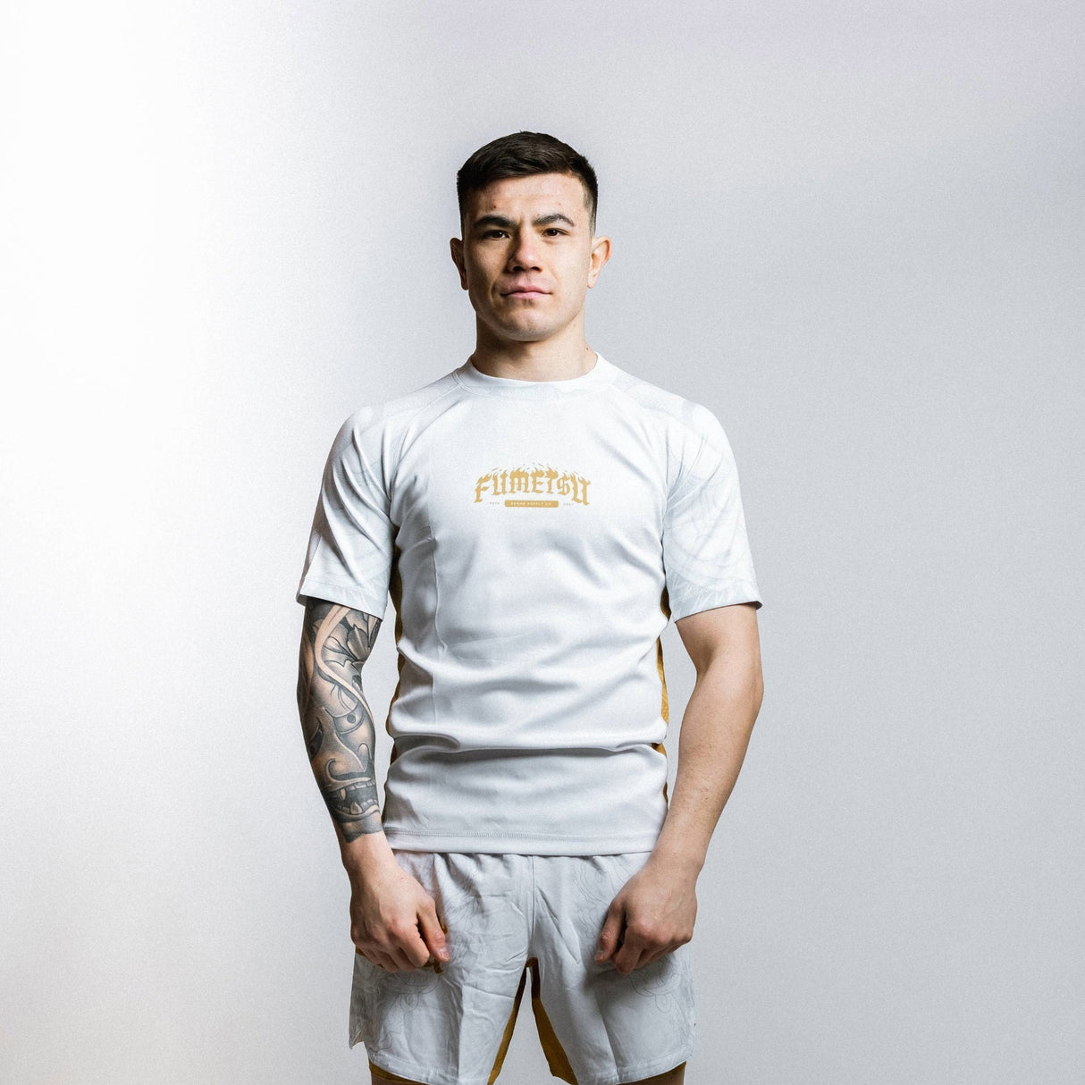 Fumetsu Oni Short Sleeve Rash Guard White/Gold/Grey