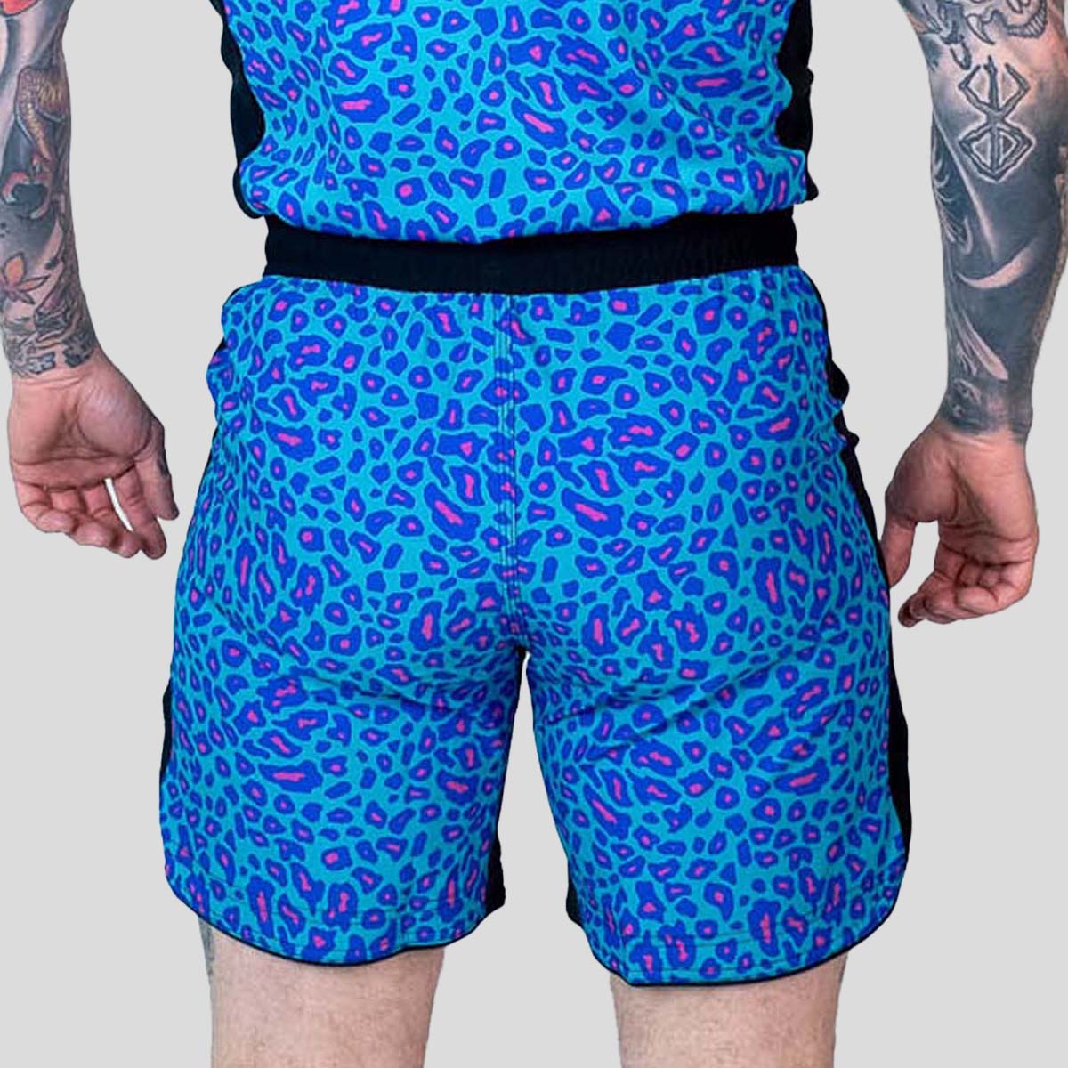 Roll Supreme The Butcher Fight Shorts Blue/Pink