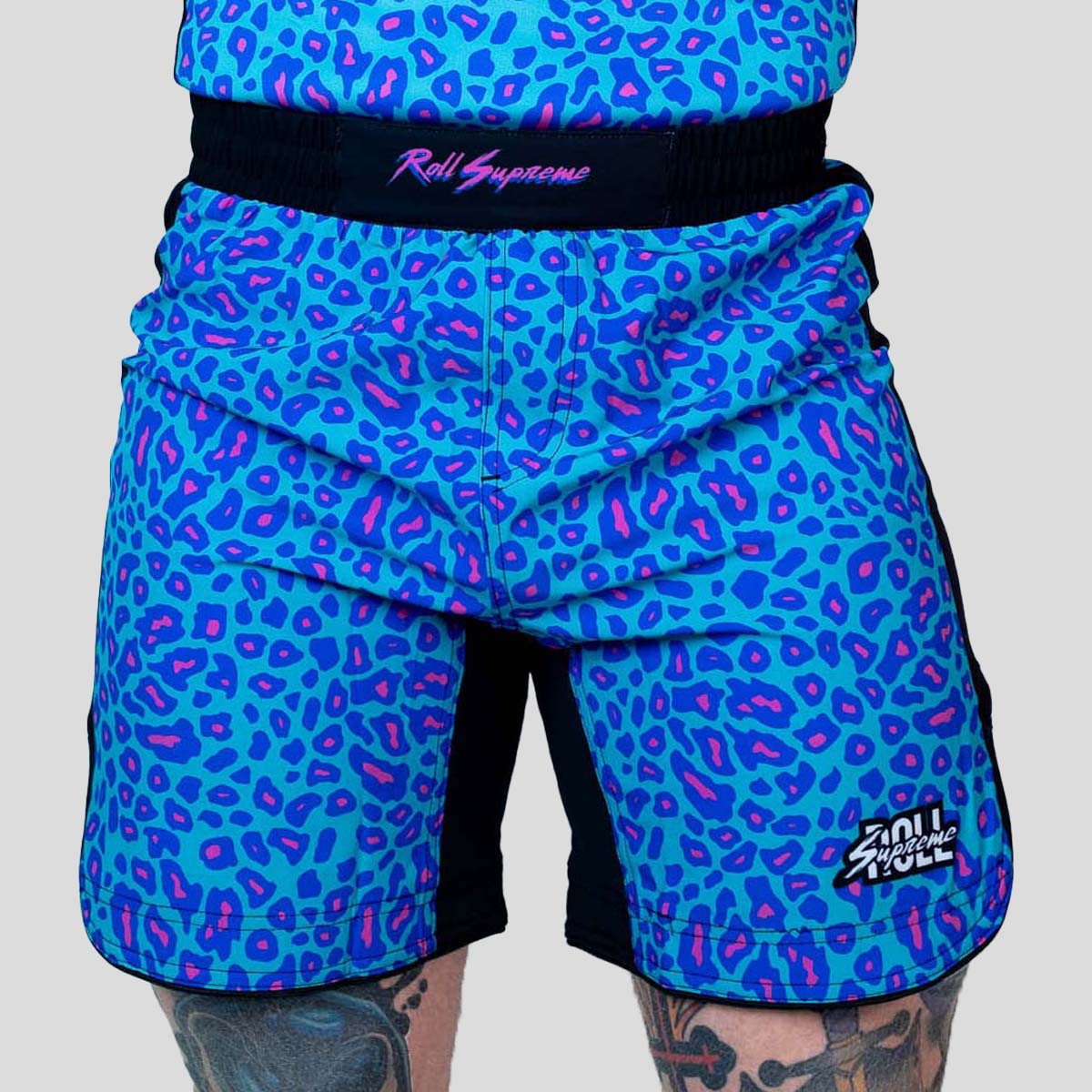 Roll Supreme The Butcher Fight Shorts Blue/Pink