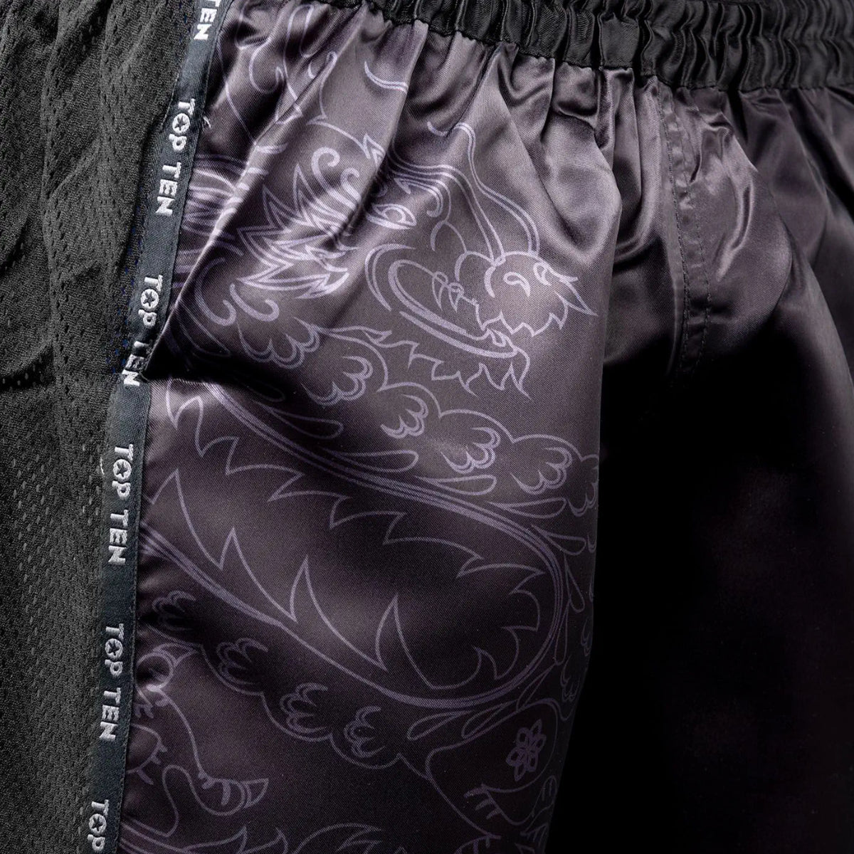 Top Ten Dragon Kickboxing Shorts Black/Black