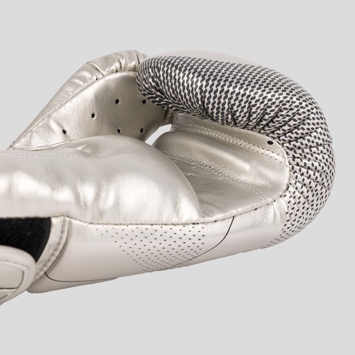 Venum Nexus Boxing Gloves Silver/Black