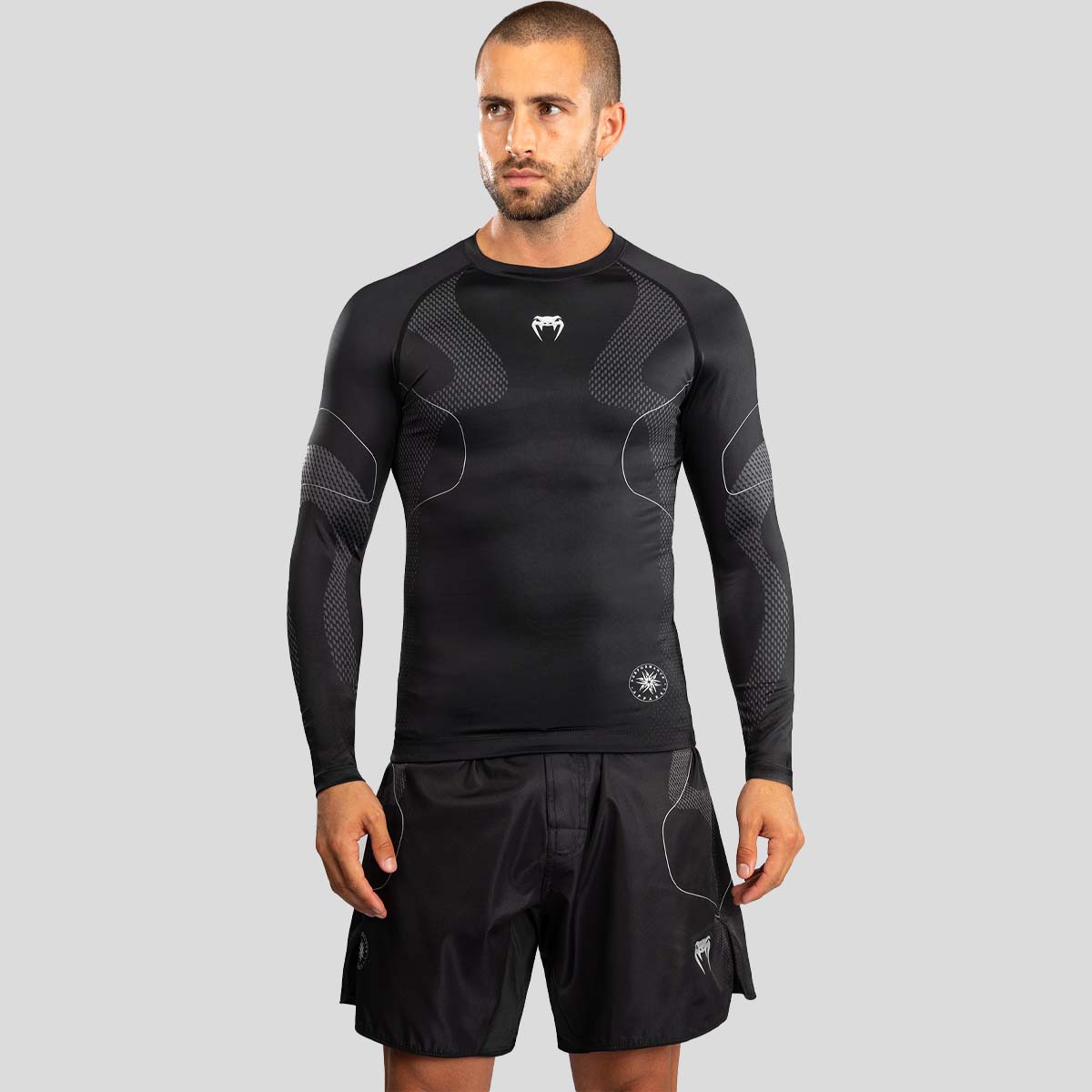 Venum Nexus Long Sleeve Rash Guard Black/Silver