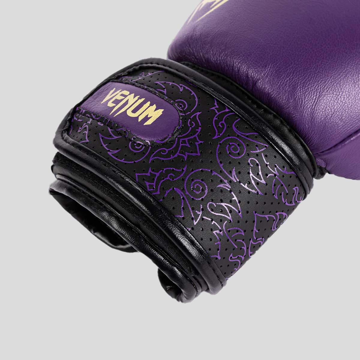 Venum Power 2.0 Boxing Gloves Dark Plum