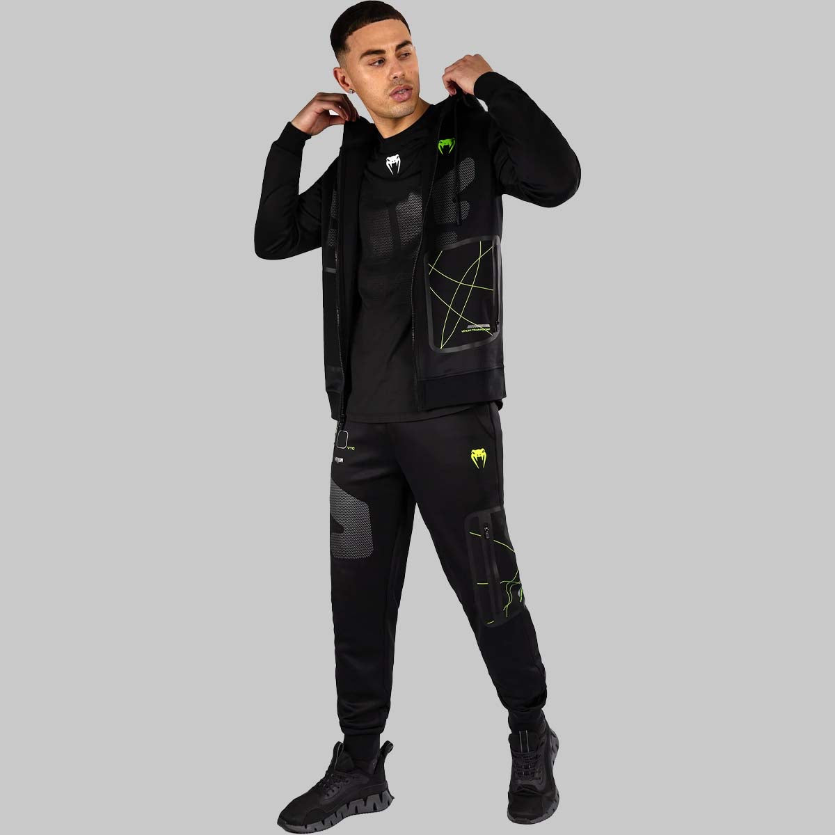 Venum Training Camp 4.0 Hoodie Black/ Neo Green