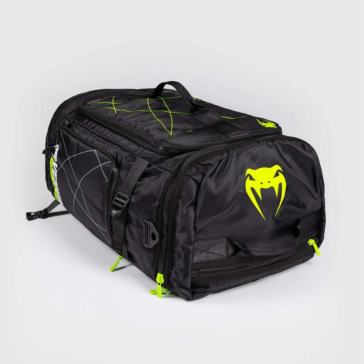 Venum Training Camp 4.0 Sports Bag Black/Neo Green