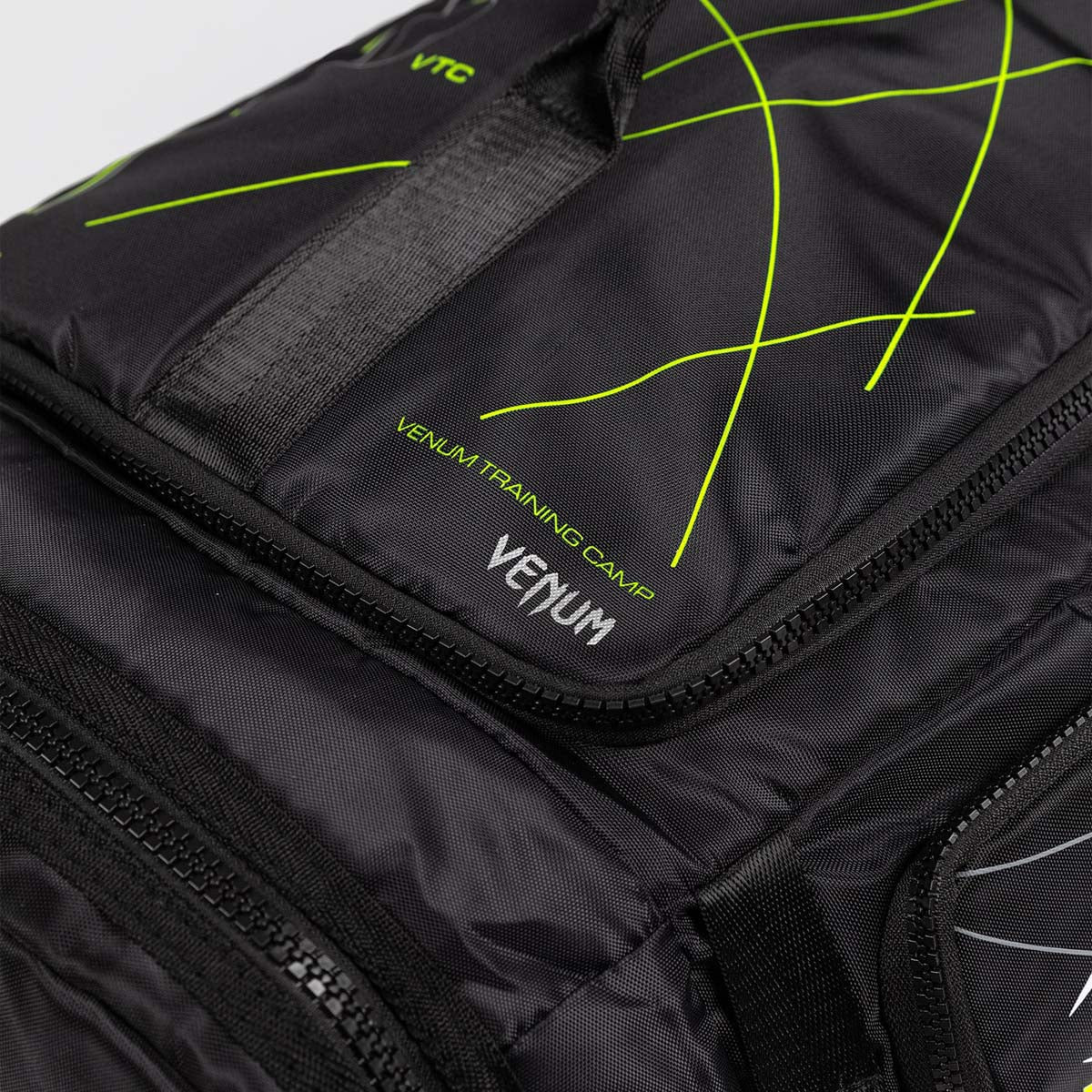 Venum Training Camp 4.0 Sports Bag Black/Neo Green