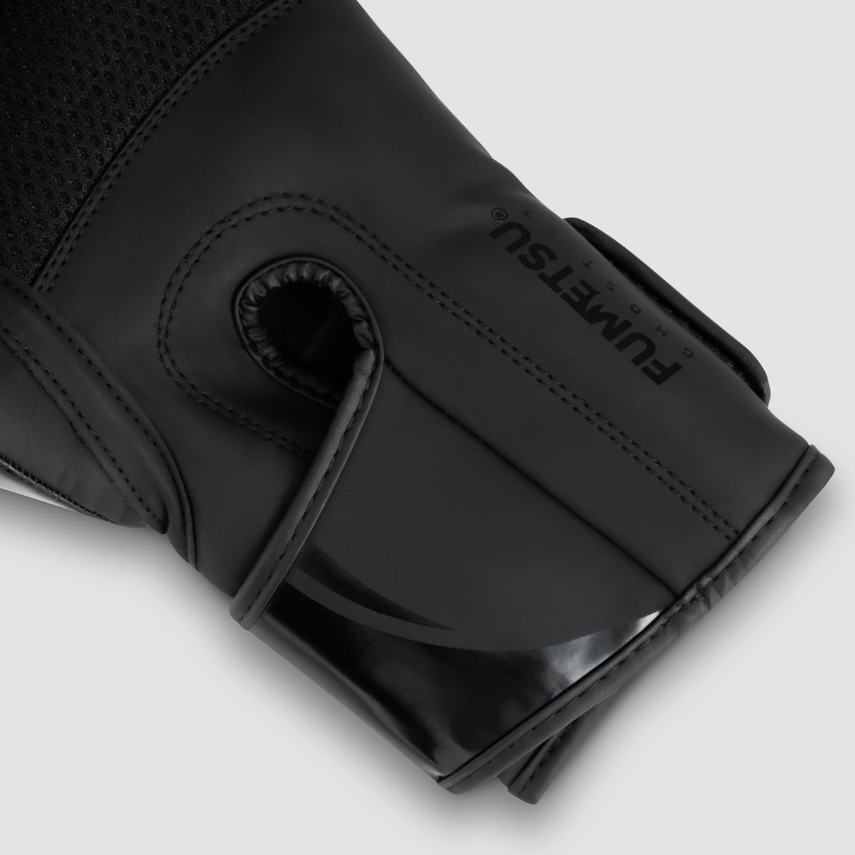 Black/Black Fumetsu Ghost S3 Kids Boxing Gloves