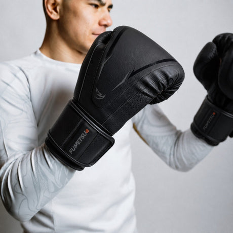 Fumetsu Alpha Pro MK2 Boxing Gloves Black Photoshoot 1