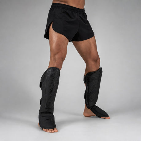 Fumetsu Anaconda Shin/Instep Guards Black/Black Lifestyle 4