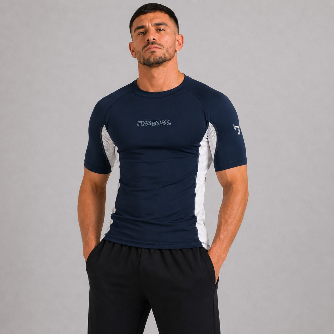 Fumetsu Icon Short Sleeve Rash Guard Navy/White
