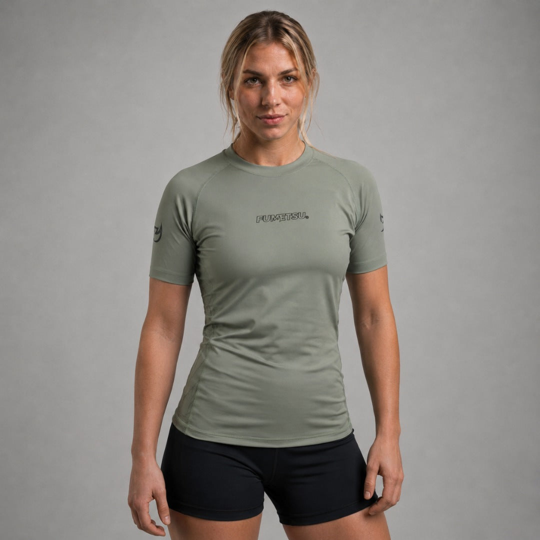 Fumetsu Icon Womens Short Sleeve Rash Guard Sand