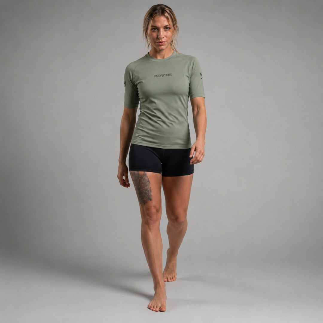 Fumetsu Icon Womens Short Sleeve Rash Guard Sand