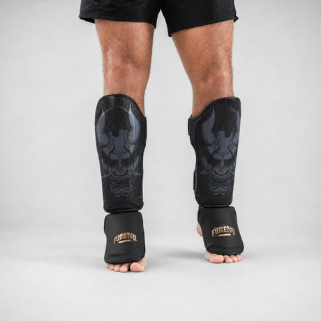 Fumetsu Oni Shin Guards Black/Grey/Bronze Lifestyle 3