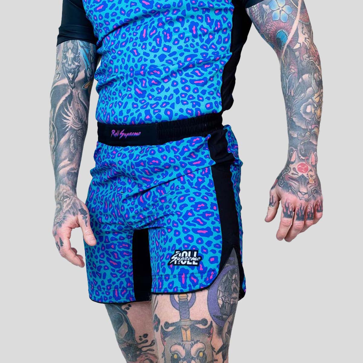 Roll Supreme The Butcher Fight Shorts Blue/Pink