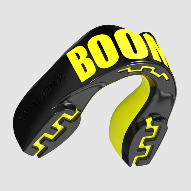Black/Yellow SAFEJAWZ Extro Series Boom Mouthguard