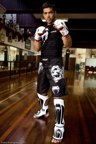 Venum Predator Competition Shin Guards